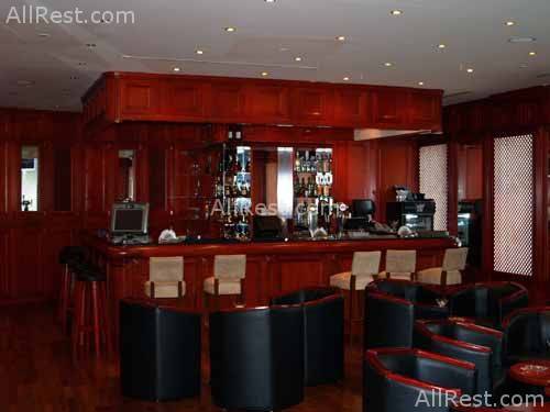 Dhow Palace Hotel 33